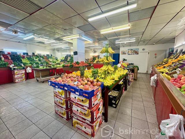 Local Commercial vente à Saint-Denis, Saint-denis
