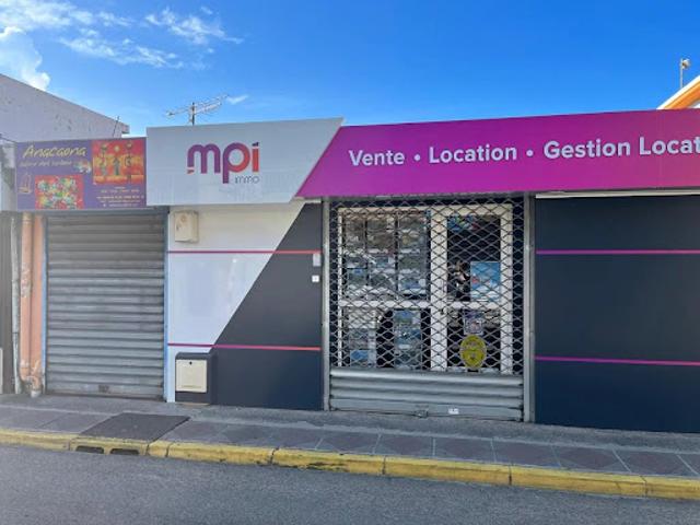Local Commercial vente à Martinique