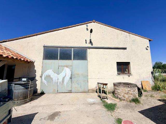 Local Commercial vente à Nîmes, Vauvert