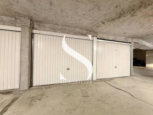 Garage vente à Grasse, Vallauris