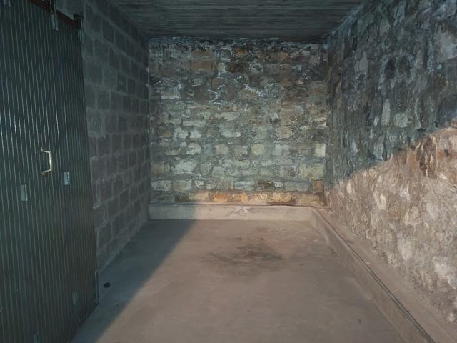 Garage vente à Bobigny, Vaux-montreuil