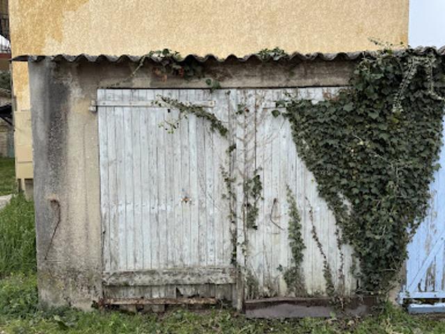 Garage vente à Nyons, Montélimar