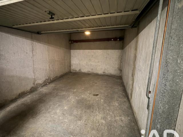 Garage vente à Les Sables-d'Olonne, Château-d'olonne