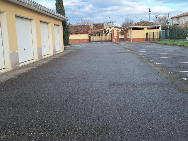 Garage vente à Aucamville, Haute-Garonne