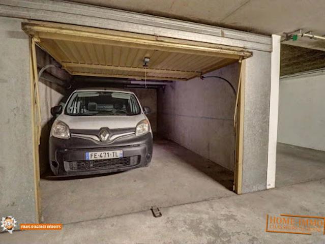 Garage vente à Antibes, La Fontonne