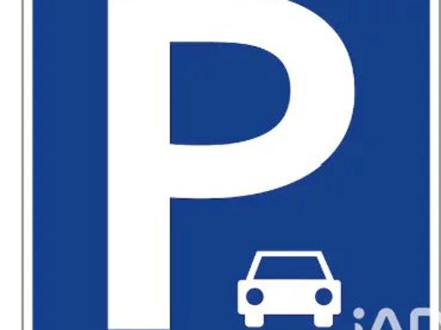 Garage vente à Paris, Île-de-France