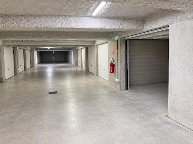 Garage vente à Lorient, Bretagne