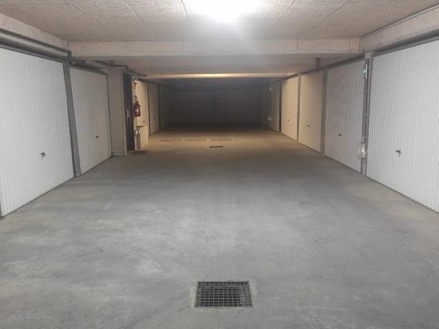 Garage vente à Champigny-sur-Marne, Val-de-Marne