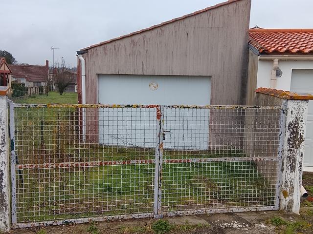 Garage vente à Les Sables-d'Olonne, Avrillé