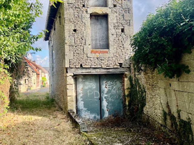 Garage vente à Lisieux, Hérouvillette