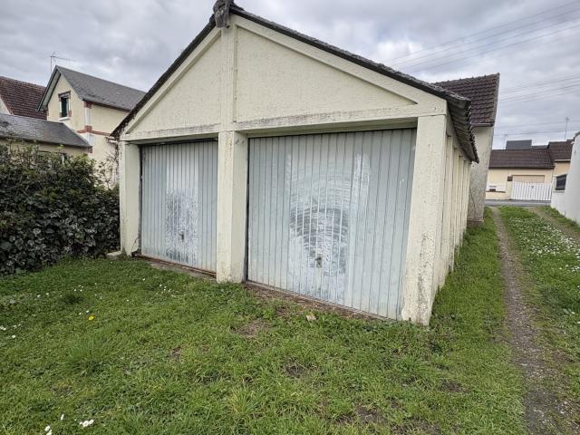 Garage vente à Vierzon