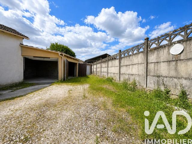 Garage vente à Bergerac