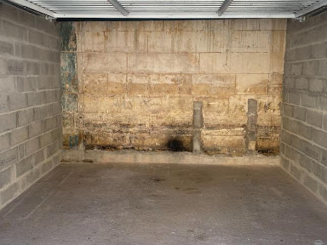 Garage vente à Saintes