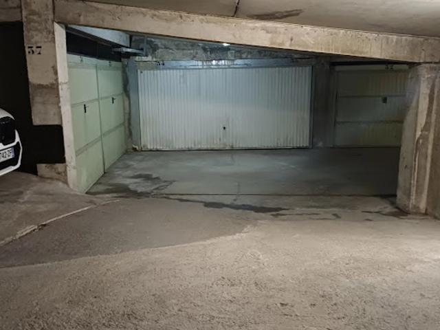 Garage vente à Nice, Saint-jean-cap-ferrat