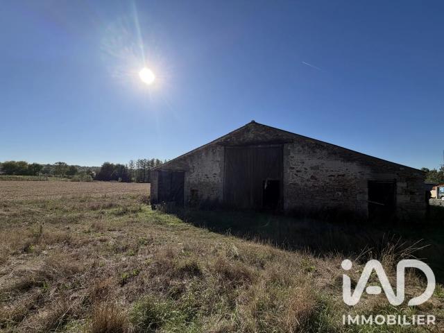 Ferme vente à La Roche-sur-Yon, Aizenay