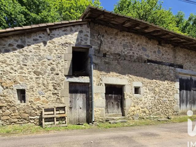 Ferme vente à Nontron, Saint-barthélemy-de-bussière
