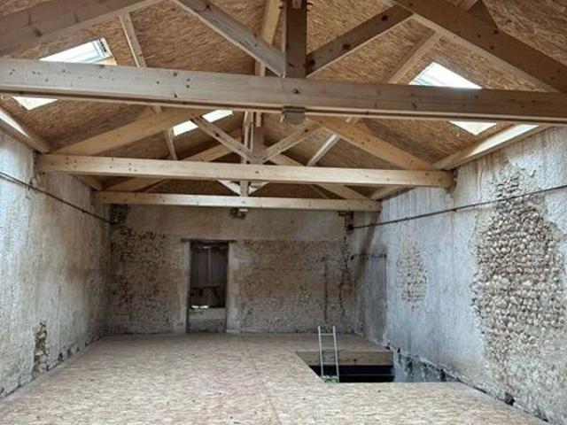 Maison vente à Cognac, Chantillac