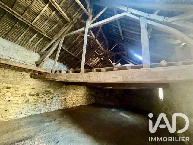 Ferme vente à La Maugetterie, Valframbert