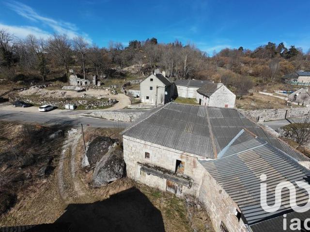 Maison vente à Les Laubies
