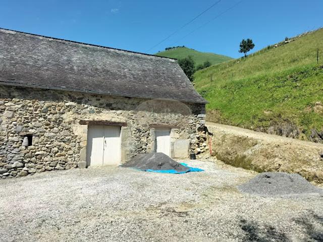 Ferme vente à Salet, Lourdios-Ichère