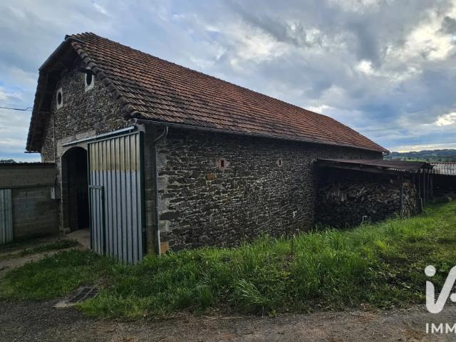 Ferme vente à Aurillac, Saint-constant