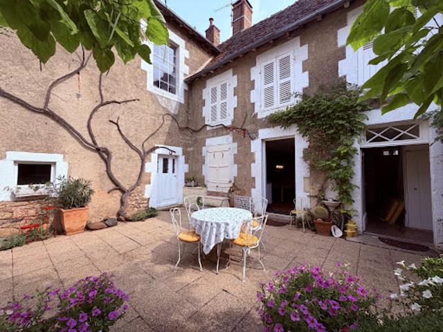 Villa vente à La Châtre, Cluis