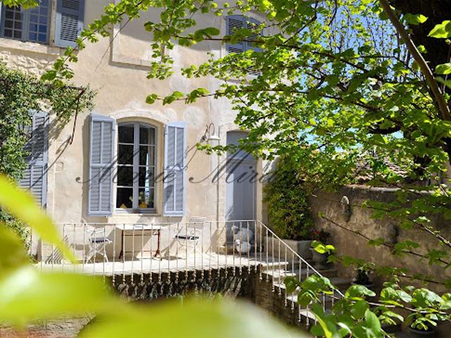 Villa vente à L'Isle-sur-la-Sorgue, Vaucluse