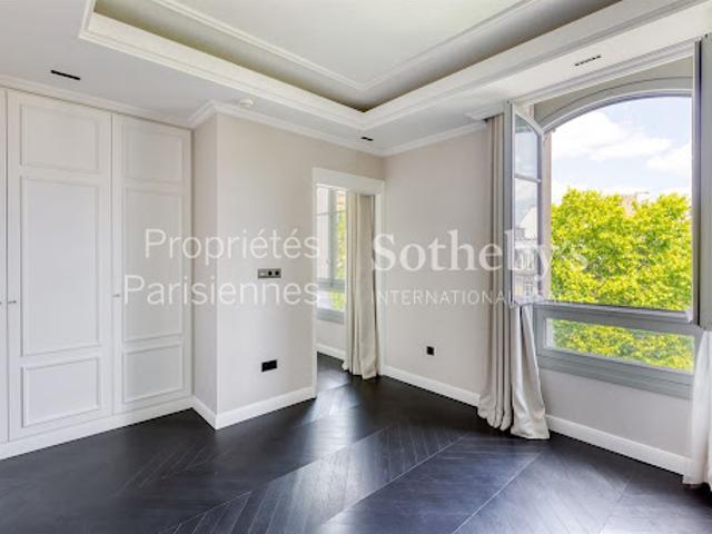Villa vente à Paris, Île-de-France