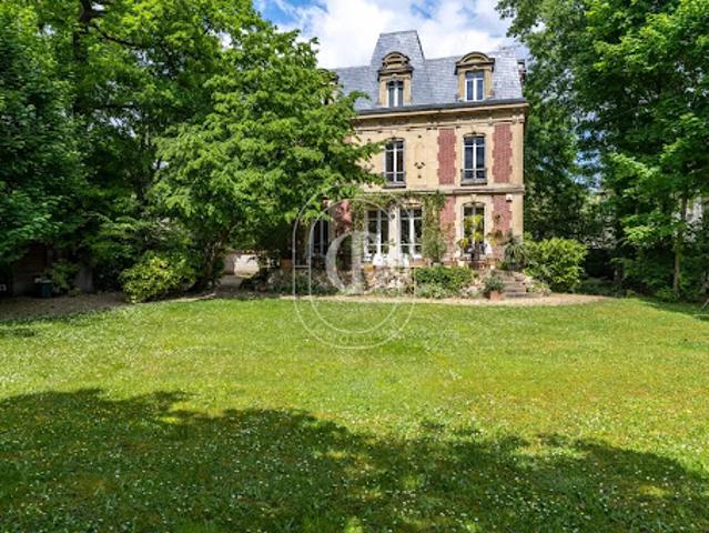Villa vente à Saint-Germain-en-Laye, Le Vésinet