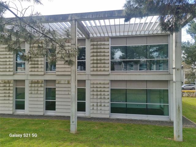 Bureau vente à Nantes