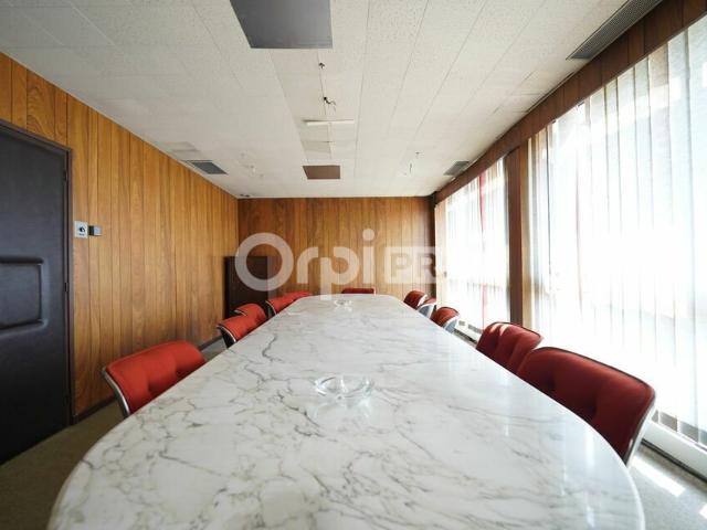 Bureau vente à Lyon, Rhône