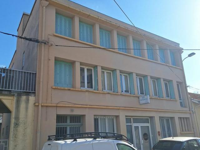 Bureau vente à Valence, Châteauvert
