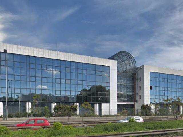 Local Commercial vente à Nanterre, Colombes