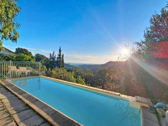 Maison vente à France métropolitaine, Saint-André-de-la-Roche