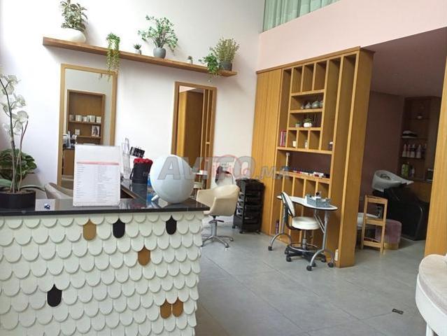 Local commercial vente à Anfa, Gharb-Chrarda-Beni Hssen