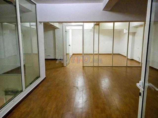 Local commercial vente à Anfa, Gharb-Chrarda-Beni Hssen
