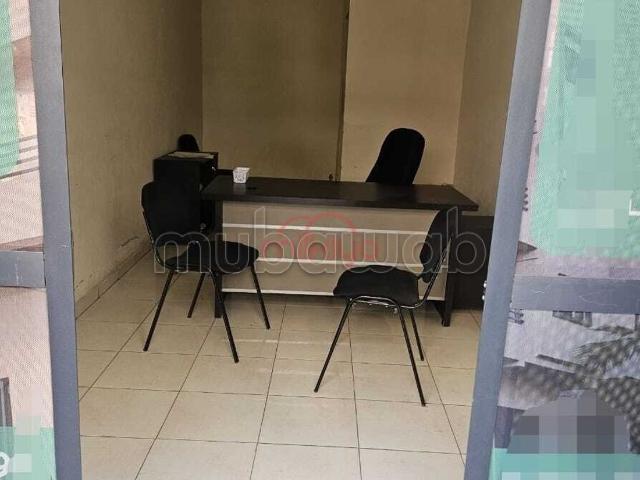 Local commercial vente à Anfa, Gharb-Chrarda-Beni Hssen