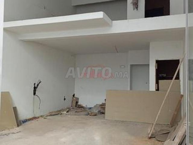 Local commercial vente à Anfa, Gharb-Chrarda-Beni Hssen