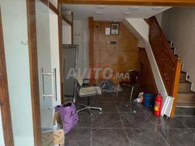 Local commercial vente à Anfa, Gharb-Chrarda-Beni Hssen