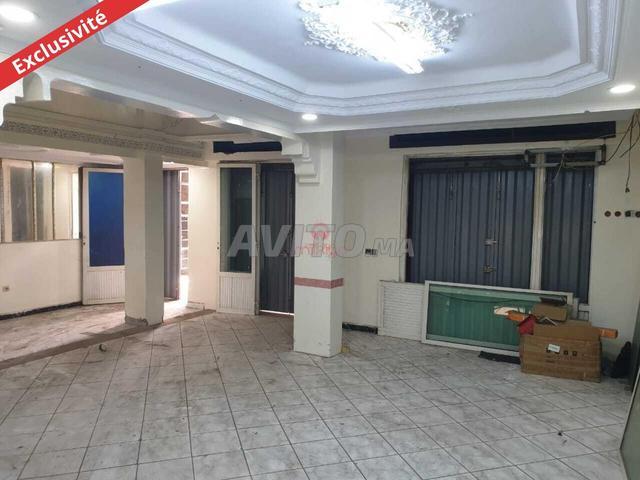 Local commercial vente à Anfa, Gharb-Chrarda-Beni Hssen