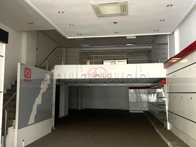 Local commercial vente à Anfa, Gharb-Chrarda-Beni Hssen