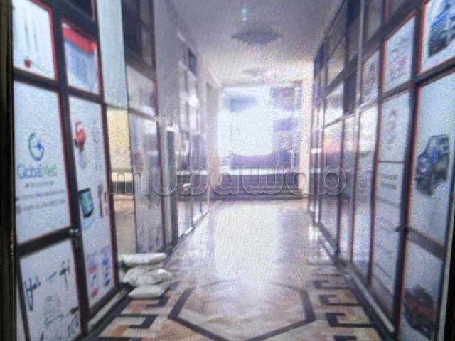 Local commercial vente à Anfa, Gharb-Chrarda-Beni Hssen
