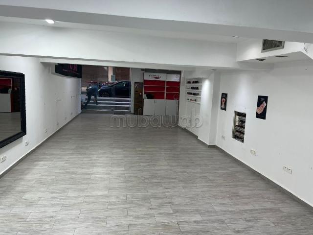 Local commercial vente à Anfa, Gharb-Chrarda-Beni Hssen