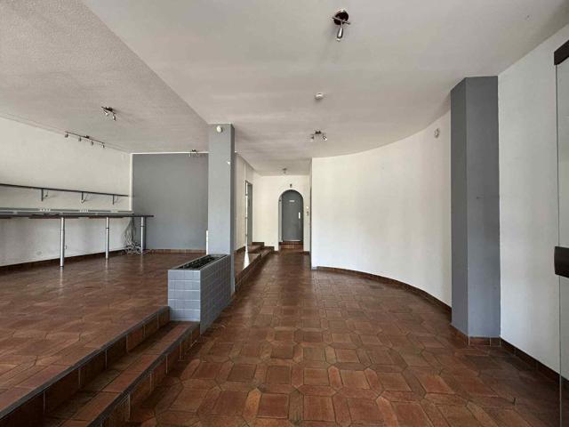 Local Commercial vente à Thann-Guebwiller, Cernay