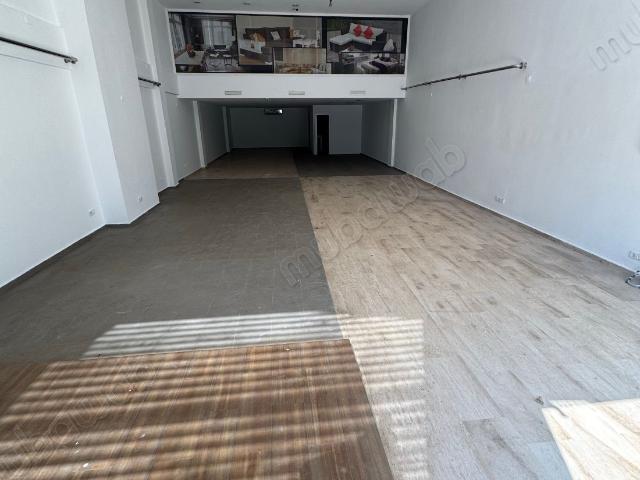 Local commercial vente à Anfa, Gharb-Chrarda-Beni Hssen