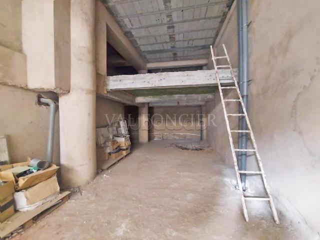 Local commercial vente à Anfa, Gharb-Chrarda-Beni Hssen