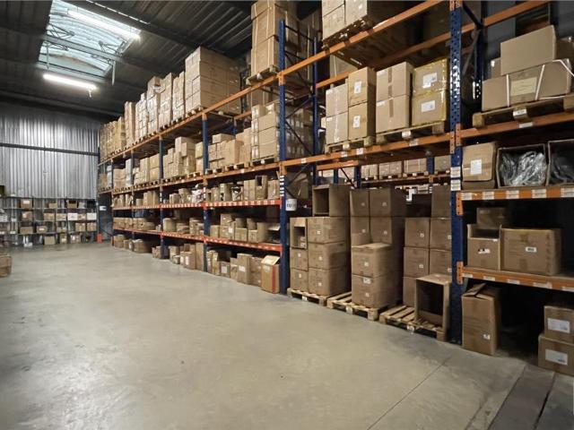 Local Commercial vente à Bordeaux, Blanquefort
