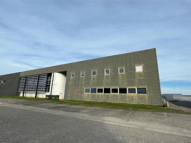 Local Commercial vente à Bordeaux, Blanquefort