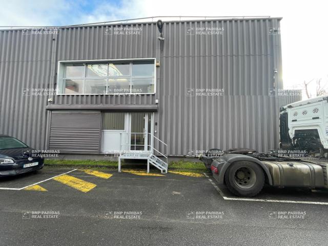 Local Commercial vente à Évry, Bondoufle