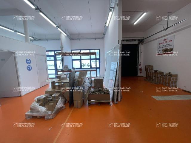 Local Commercial vente à Torcy, Croissy-beaubourg